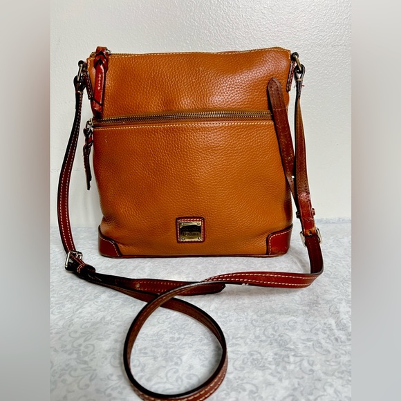Dooney & Bourke Pebbled leather crossbody bag - Picture 3 of 13